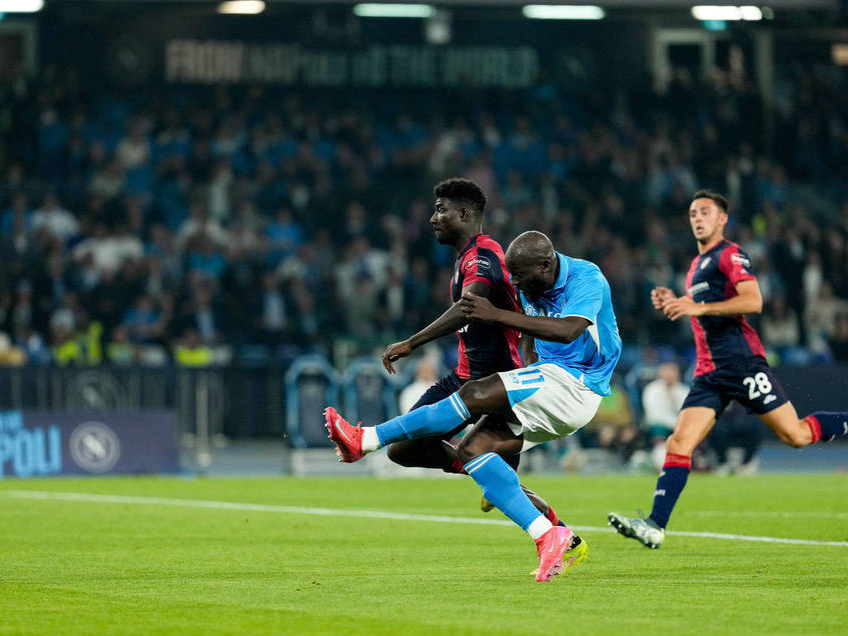 那不勒斯主场击败对手，走向联赛前列