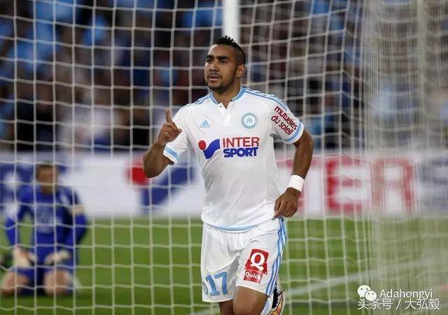 甘冈队在法甲联赛中崭露头角，引人注目