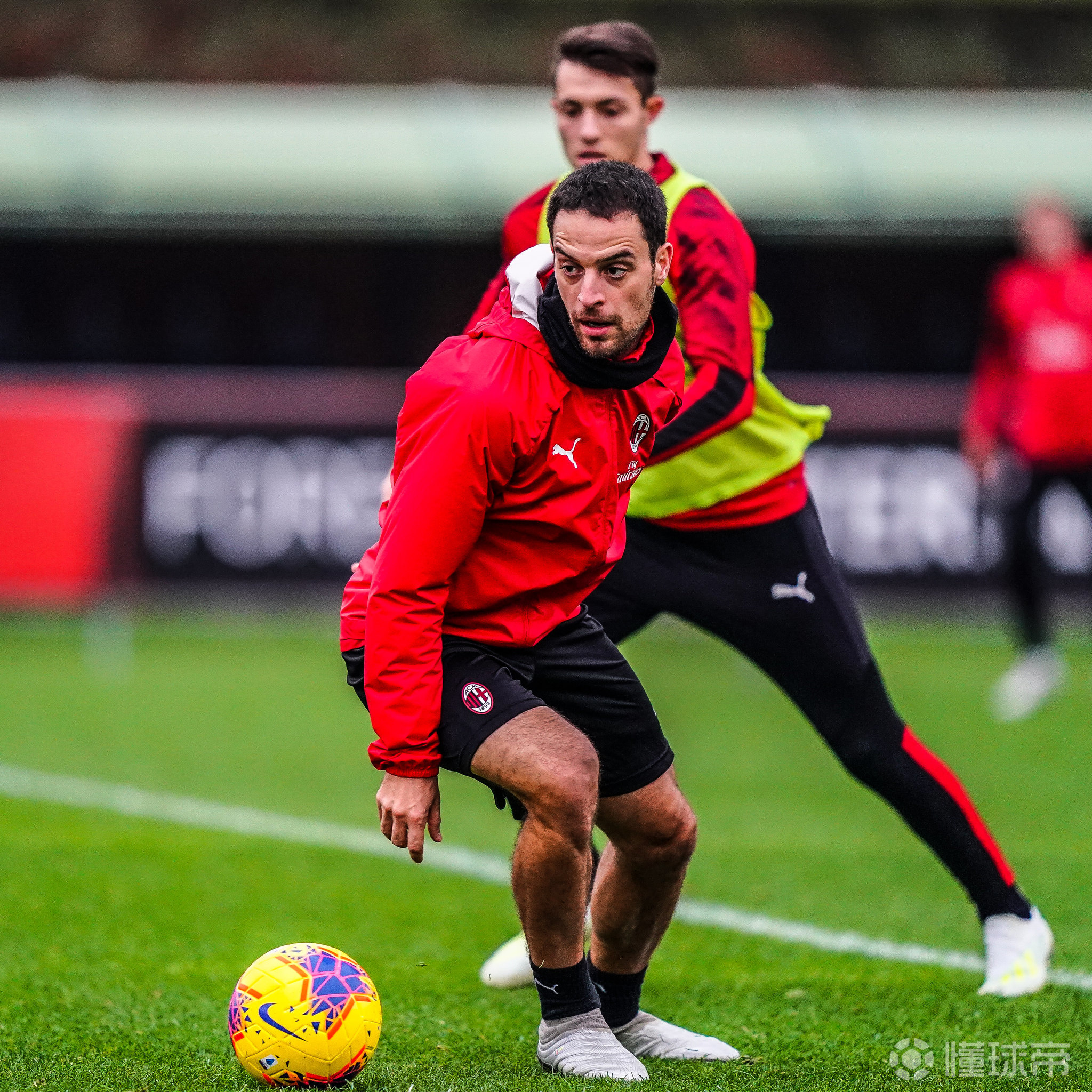 关键战袍溃不成军，球队需调整备战策略的简单介绍