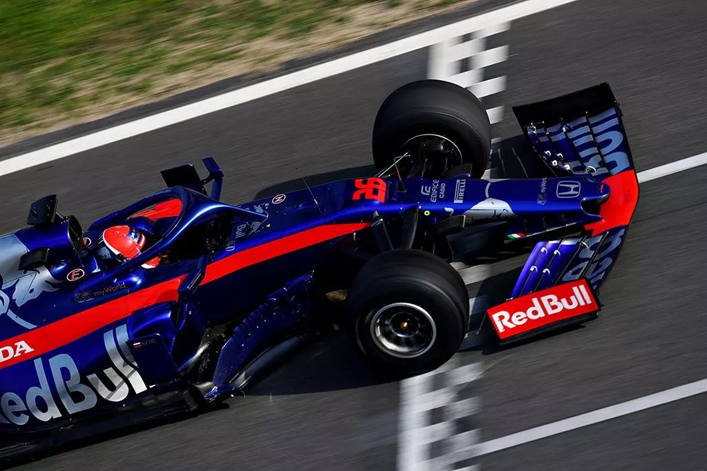 红牛二队鏖战梅赛德斯，诺里斯关键制胜的简单介绍