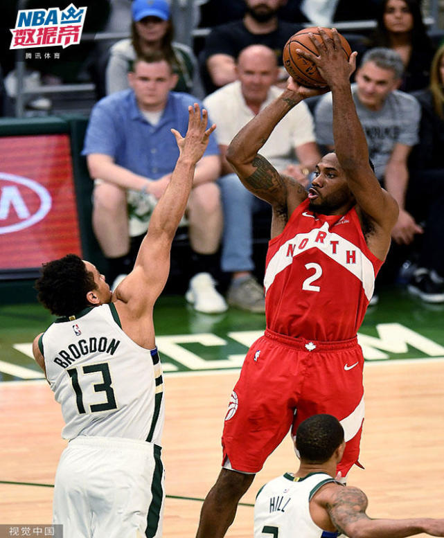 关于鹈鹕鏖战浙江队，范弗利特刷新纪录的信息