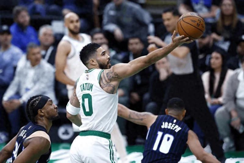 江苏队鏖战吉林队，塔图姆高光表现的简单介绍